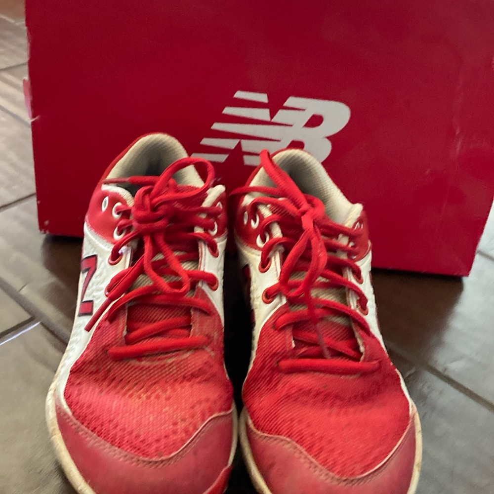 New balance, red and white